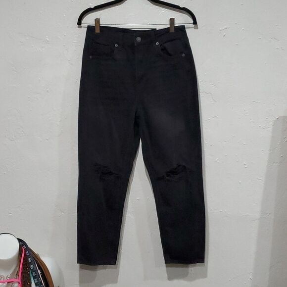 American Eagle Outfitters Mom Jean in Black Size 4 X-Short NWT - Picture 1 of 10